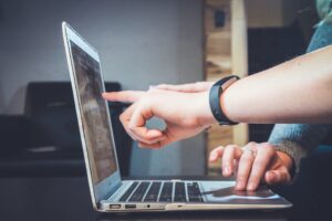 Melhor site para comprar domínio: ranking em 2024